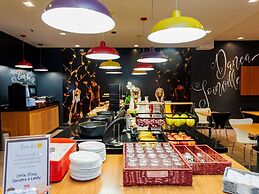 ibis Joinville