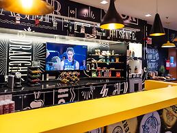 ibis Joinville