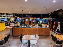 ibis Joinville