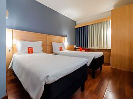 ibis Joinville
