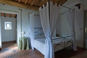 Antico Casale di Montegualandro & Spa