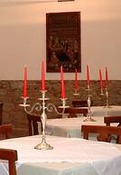 Antico Casale di Montegualandro & Spa