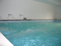 Antico Casale di Montegualandro & Spa