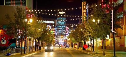 Super 8 by Wyndham Las Vegas North Strip/Fremont St. Area