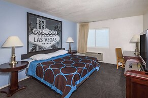 Super 8 by Wyndham Las Vegas North Strip/Fremont St. Area