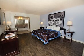 Super 8 by Wyndham Las Vegas North Strip/Fremont St. Area