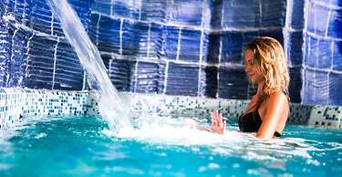 Luna Wellness Hotel