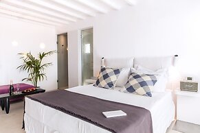 Ostraco Suites