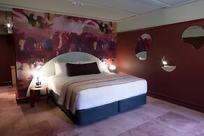 The Central Private Hotel by Naumi Hotels