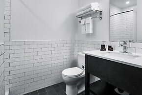 Tofino Resort & Marina