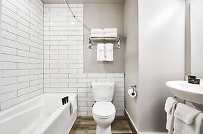 Tofino Resort & Marina