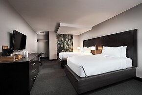 Tofino Resort & Marina