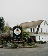 Tofino Resort & Marina