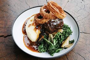 Tofino Resort & Marina