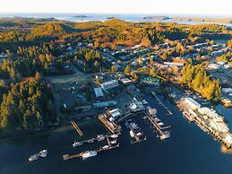 Tofino Resort & Marina