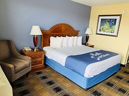 Days Inn by Wyndham Trumann AR