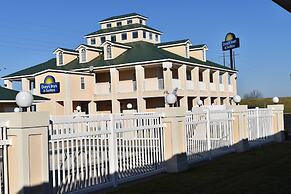 Days Inn by Wyndham Trumann AR