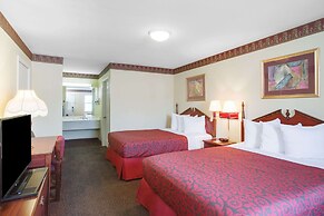 Days Inn by Wyndham Trumann AR