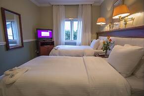 Hotel Villa Morra Suites