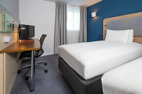 Holiday Inn Express Swindon City Centre by IHG