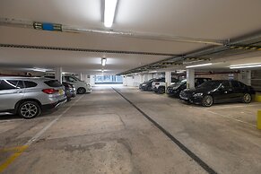 Holiday Inn Express Swindon City Centre by IHG