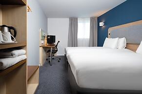 Holiday Inn Express Swindon City Centre by IHG
