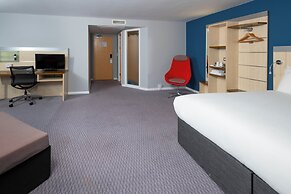 Holiday Inn Express Swindon City Centre by IHG