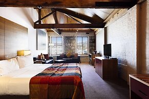 The Henry Jones Art Hotel