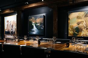 The Henry Jones Art Hotel