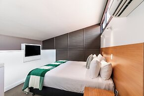 The Henry Jones Art Hotel