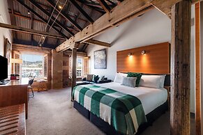 The Henry Jones Art Hotel