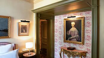 Airelles, La Bastide de Gordes