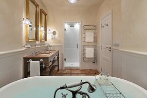 Airelles, La Bastide de Gordes