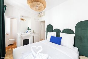 HotelHome Paris 16