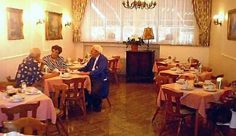 Drei Könige Dom Hotel