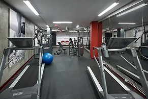 Pantages Hotel Downtown Toronto