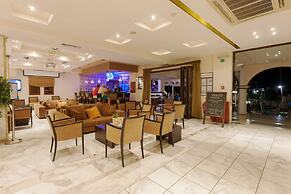 Venus Hotel & Suites