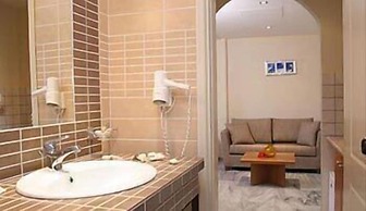 Venus Hotel & Suites