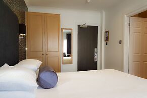 The Cumberland Hotel - OCEANA COLLECTION