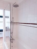 The Cumberland Hotel - OCEANA COLLECTION