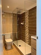 The Cumberland Hotel - OCEANA COLLECTION