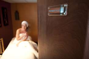 The Cumberland Hotel - OCEANA COLLECTION