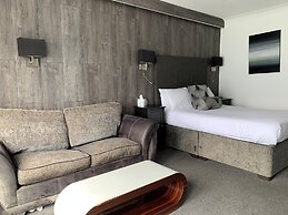 The Cumberland Hotel - OCEANA COLLECTION