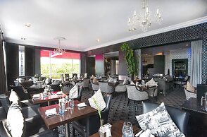 The Cumberland Hotel - OCEANA COLLECTION