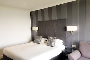 The Cumberland Hotel - OCEANA COLLECTION