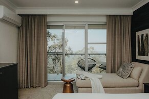 Mercure Clear Mountain Lodge