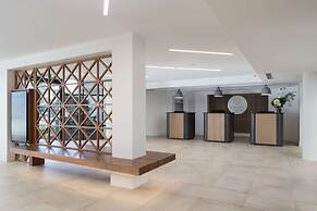 Sails Port Macquarie - By Rydges