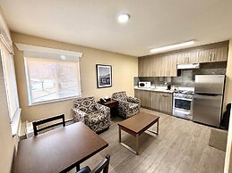 Rodeway Inn & Suites