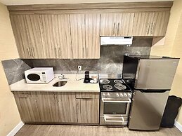 Rodeway Inn & Suites