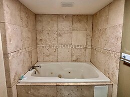 Rodeway Inn & Suites